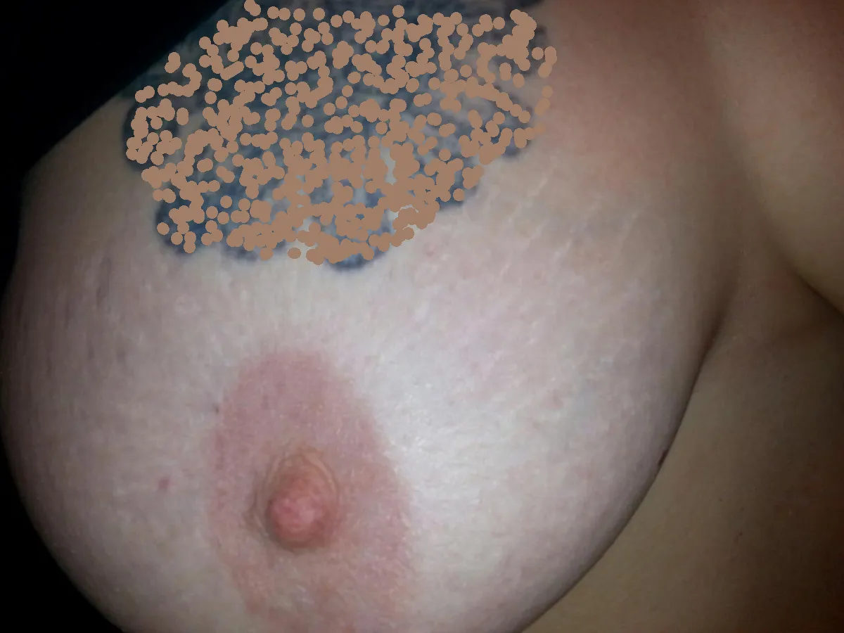 Wife's stretch marked tit