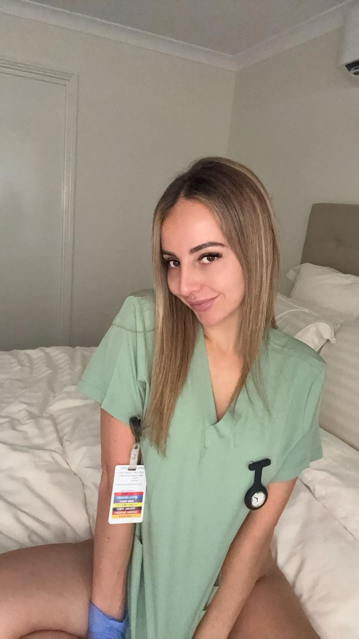 Would you masturbate to my nudes if I sent you some?