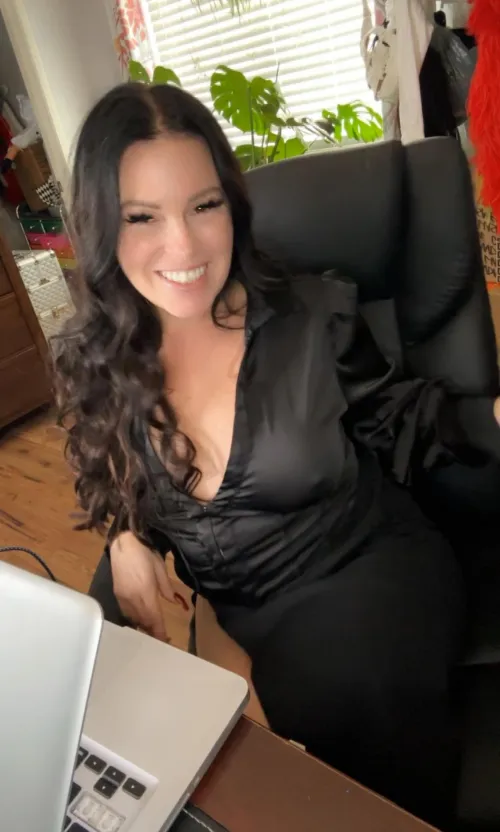 Your new professor.  I’ll give you an A if you can last 3 minutes.