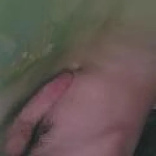 18 [M4A] #ImperialMO horny as fuck looking to eat some ass and bust a load into femmes and twinks hmu