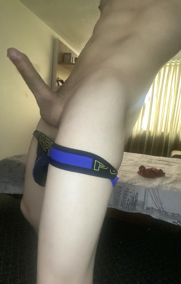 [20] hope you guys like my uncut cock