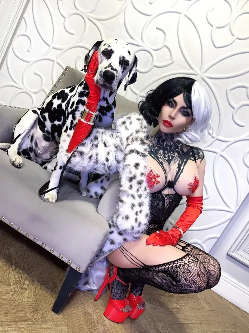 Cruella de Vil [One Hundred and One Dalmatians] by Aleksa_Vamp
