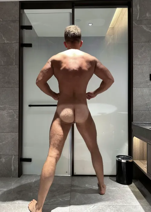 Do u love ❤️ boys with a cotton 🍑tail?