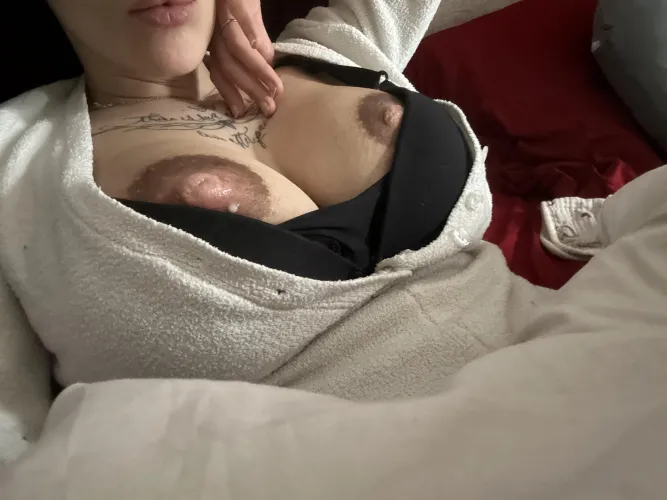 having someone with a good mouth will surely satisfy my buns