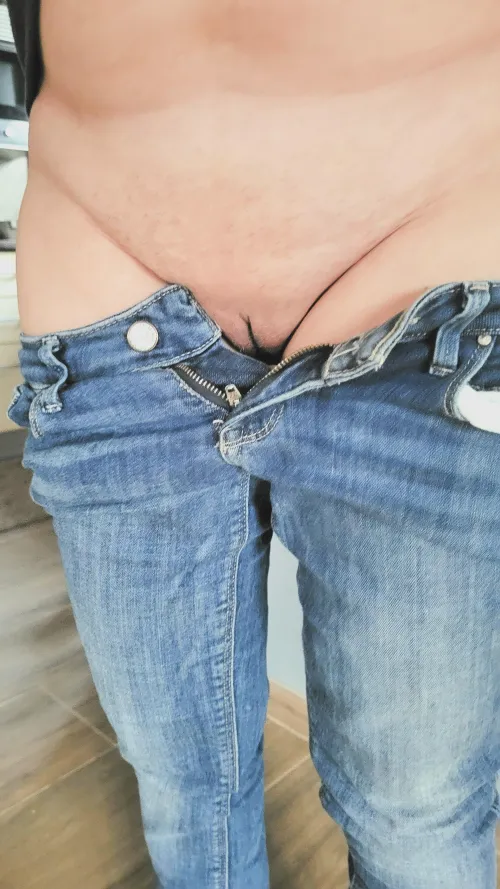 Hättest du Lust auf eine schnelle Nummer im Treppenhaus?