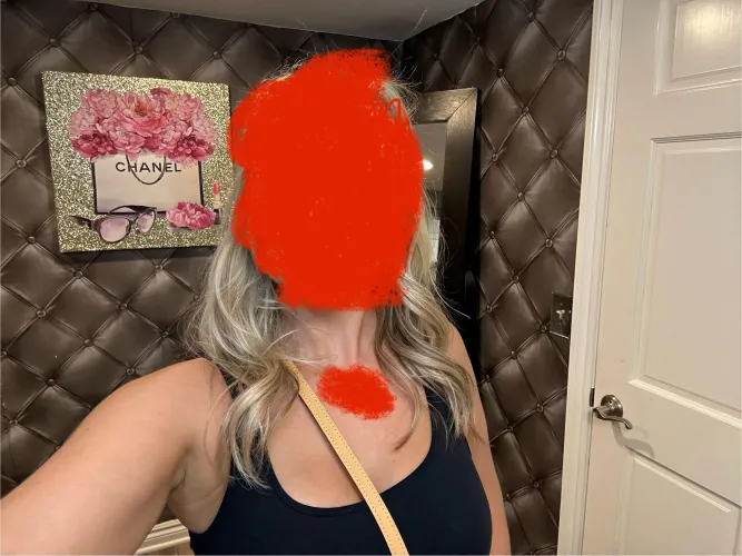 Looking for in shape good looking male in the metro detroit area.