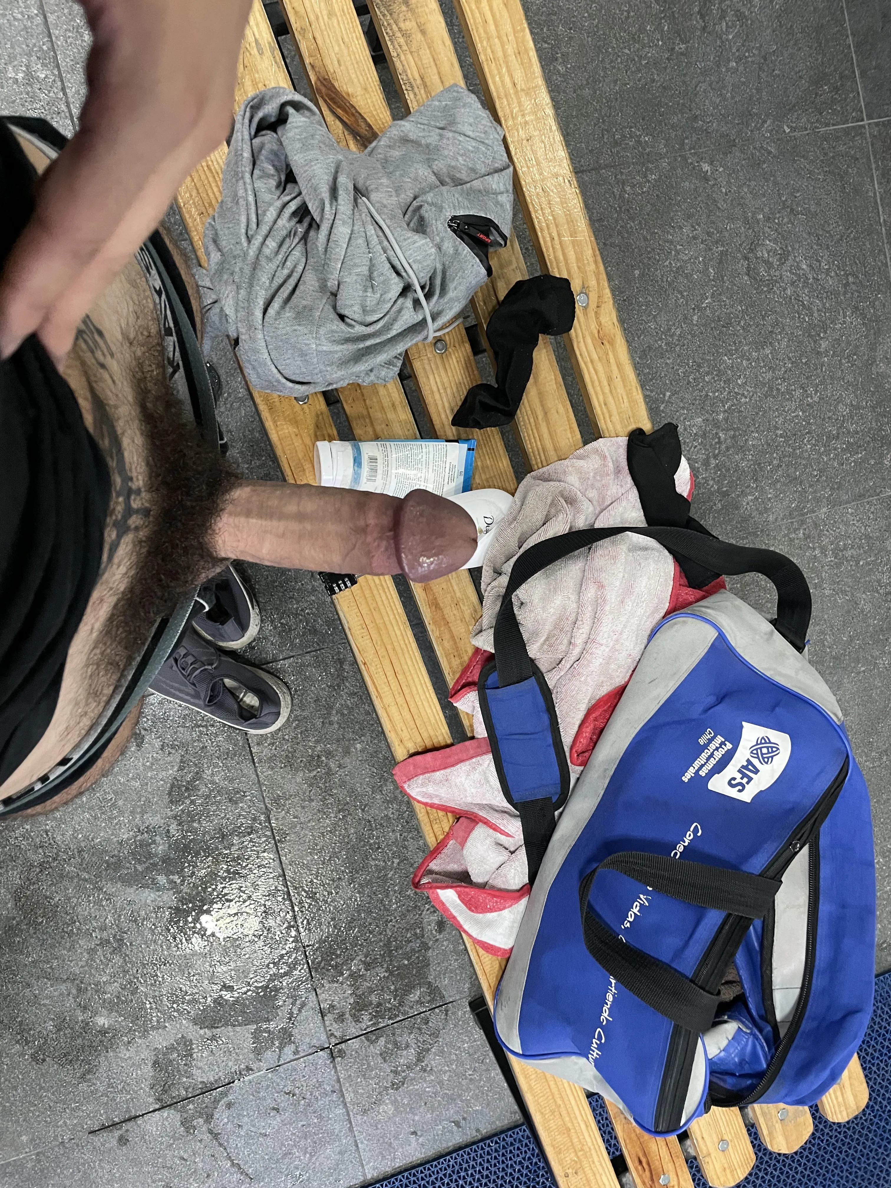 Safe to say I got my dick sucked today while changing