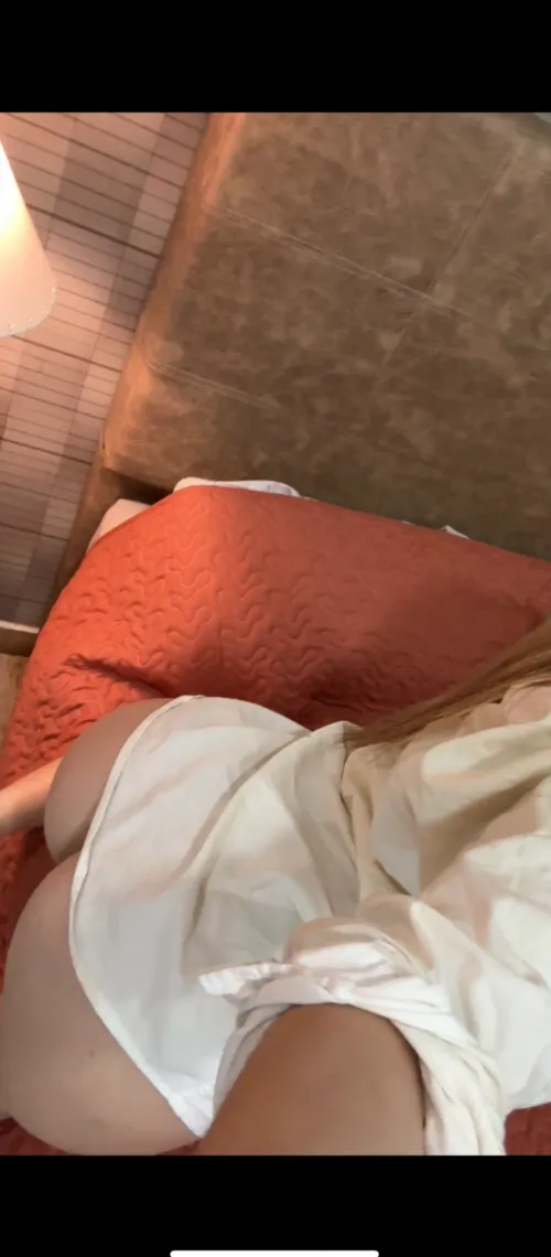 To be underneath this cake 🎂