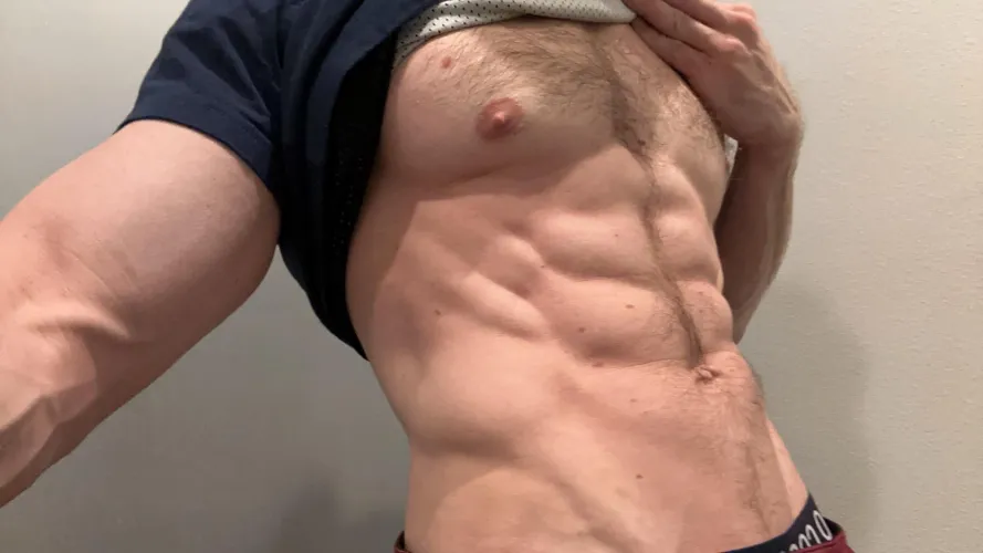 I wanna unload on my thick cock