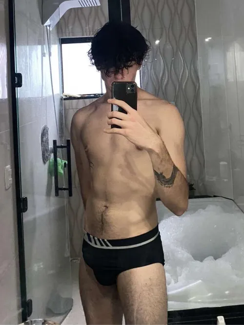 Pre bubble bath pic 😉