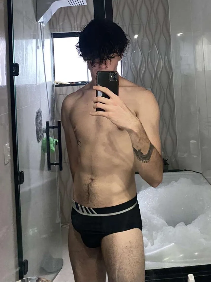 Pre bubble bath pic 😉