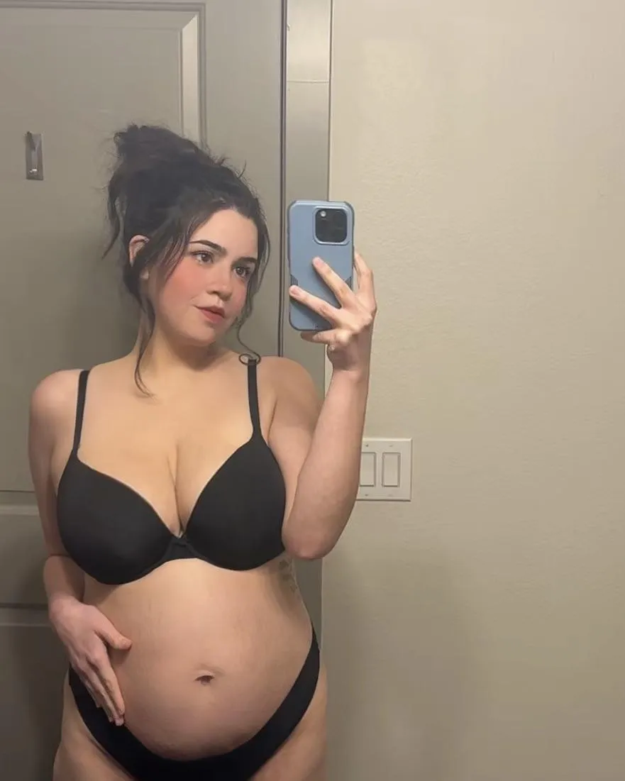 What do you think of my pregnant body?