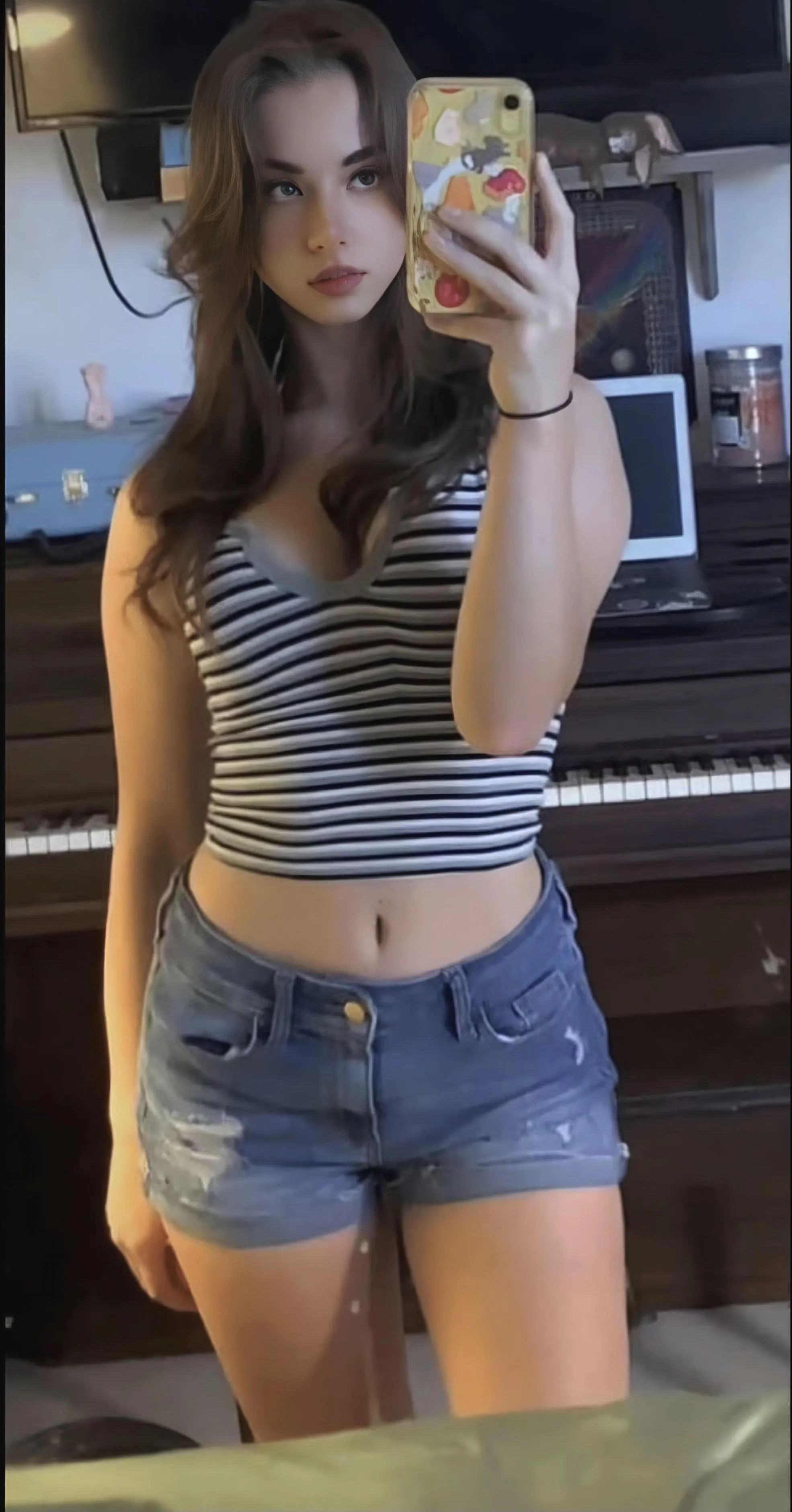 Can’t wait for crop top weather [f]