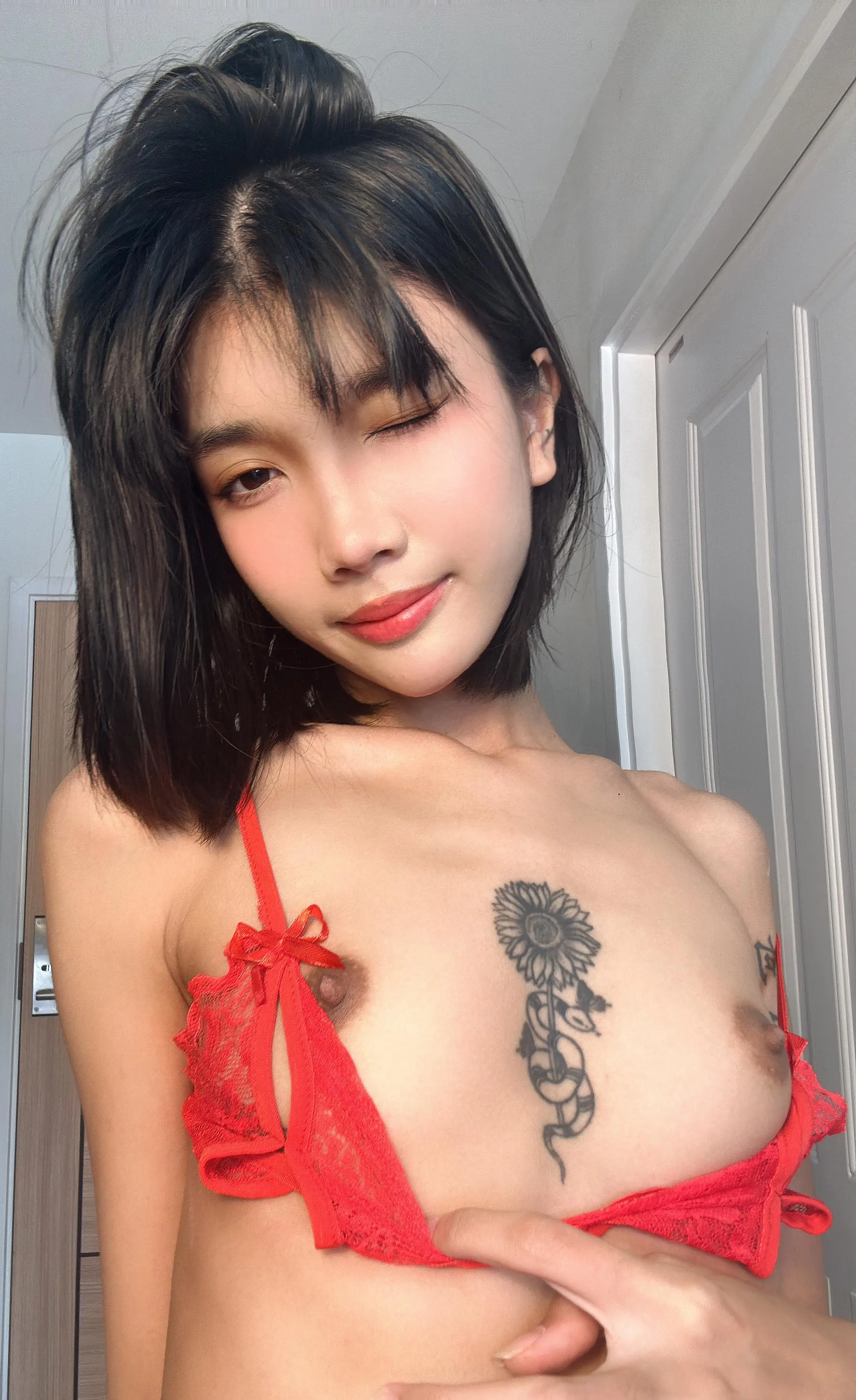 Do you like how I look in this image?