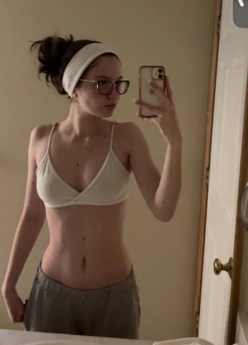 First day on OF, someone come make me happy