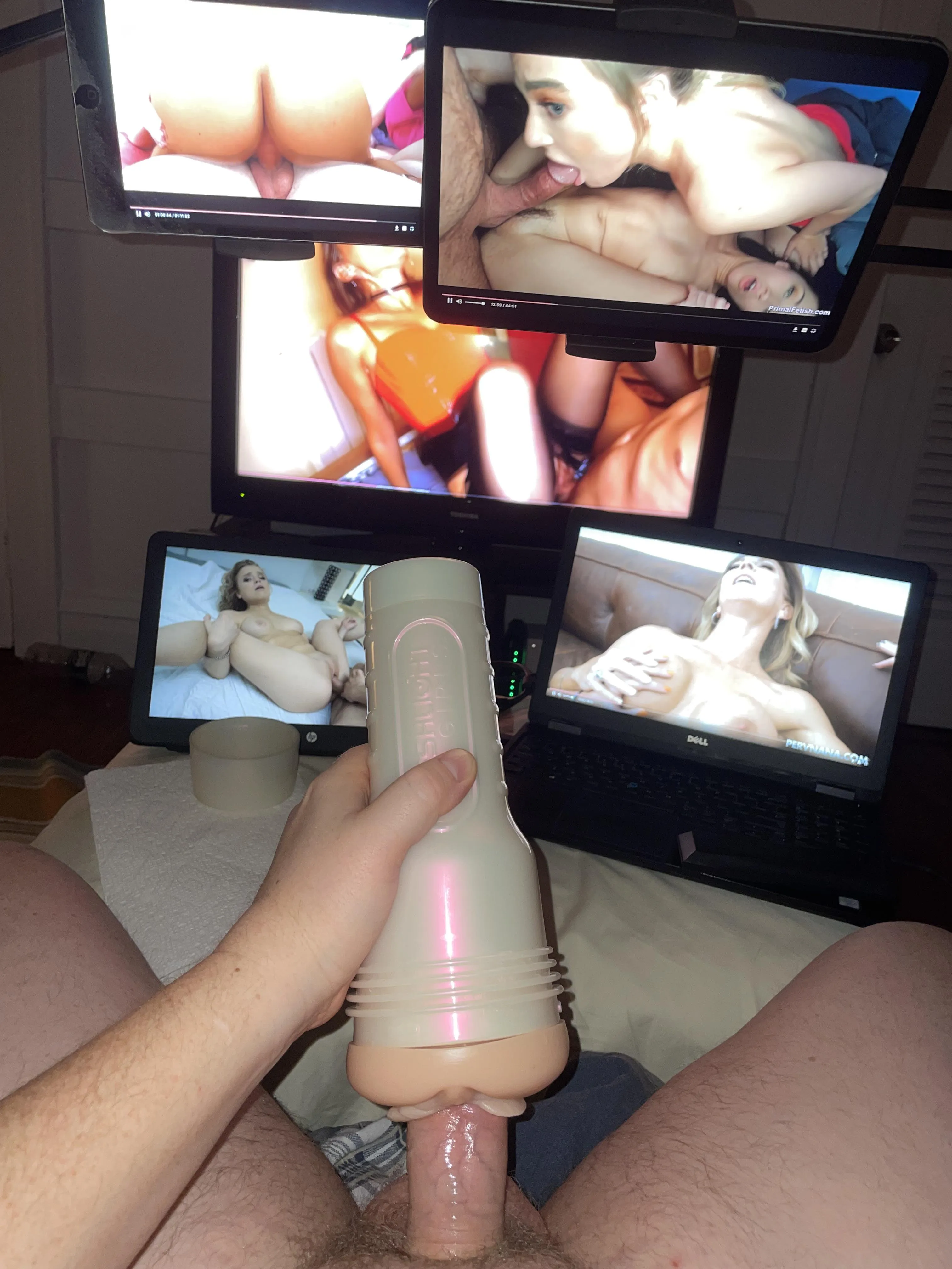 Gooning with my new fleshlight