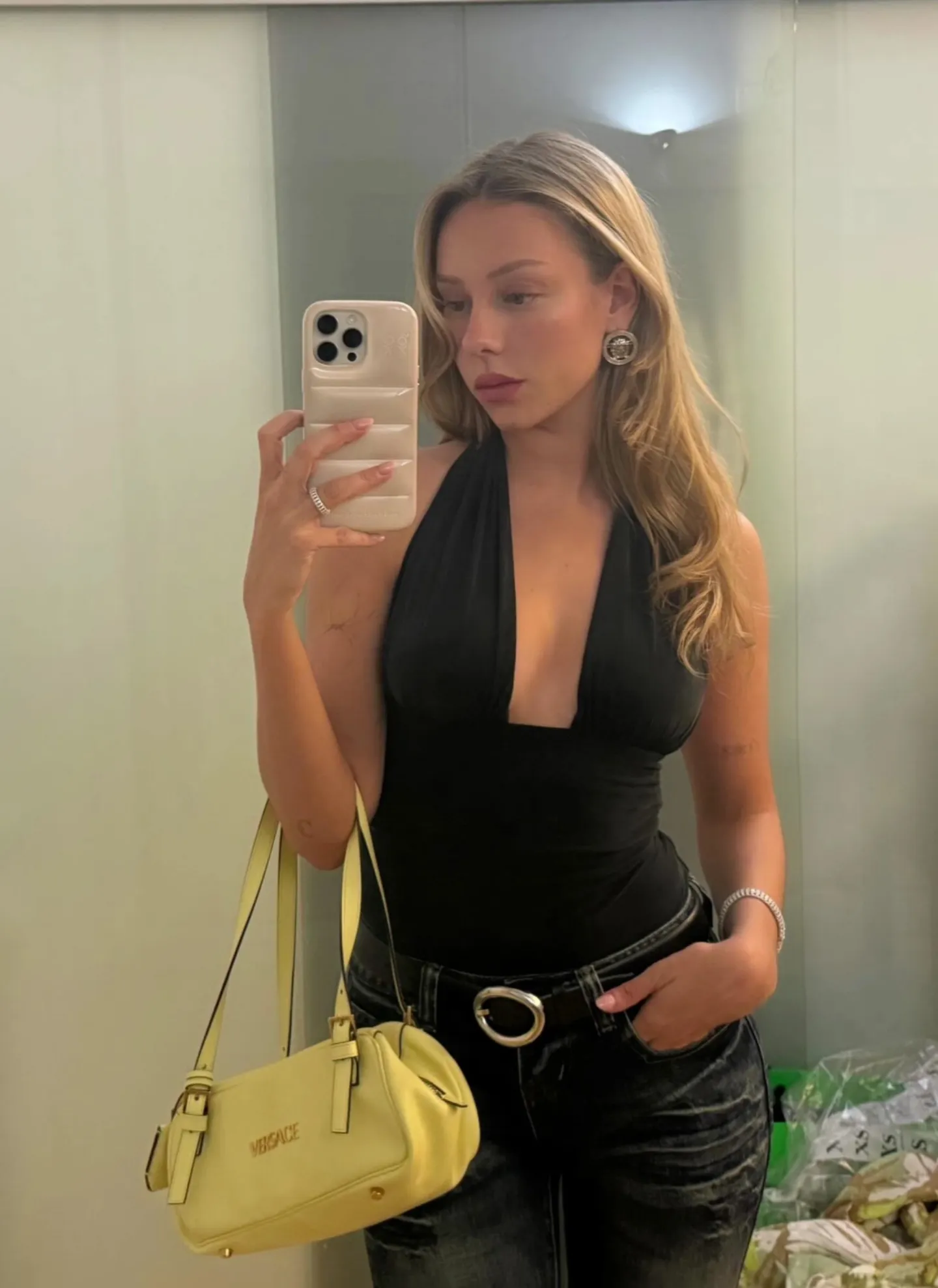 Shirt and jeans | IG STORY