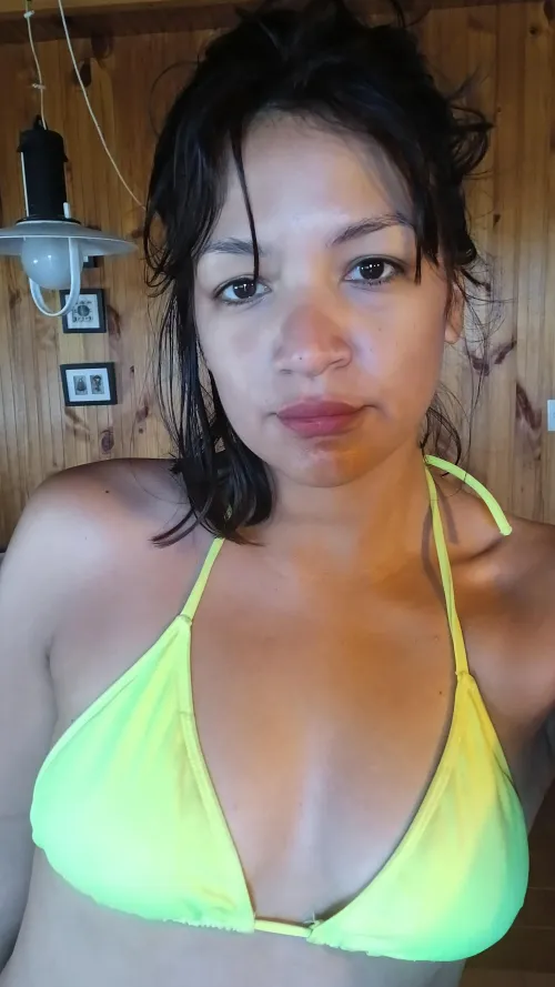 spend the night with me F31