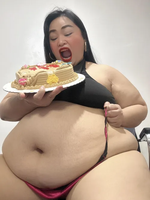 Want to see me turn into a good piggy?! 🐽🐷