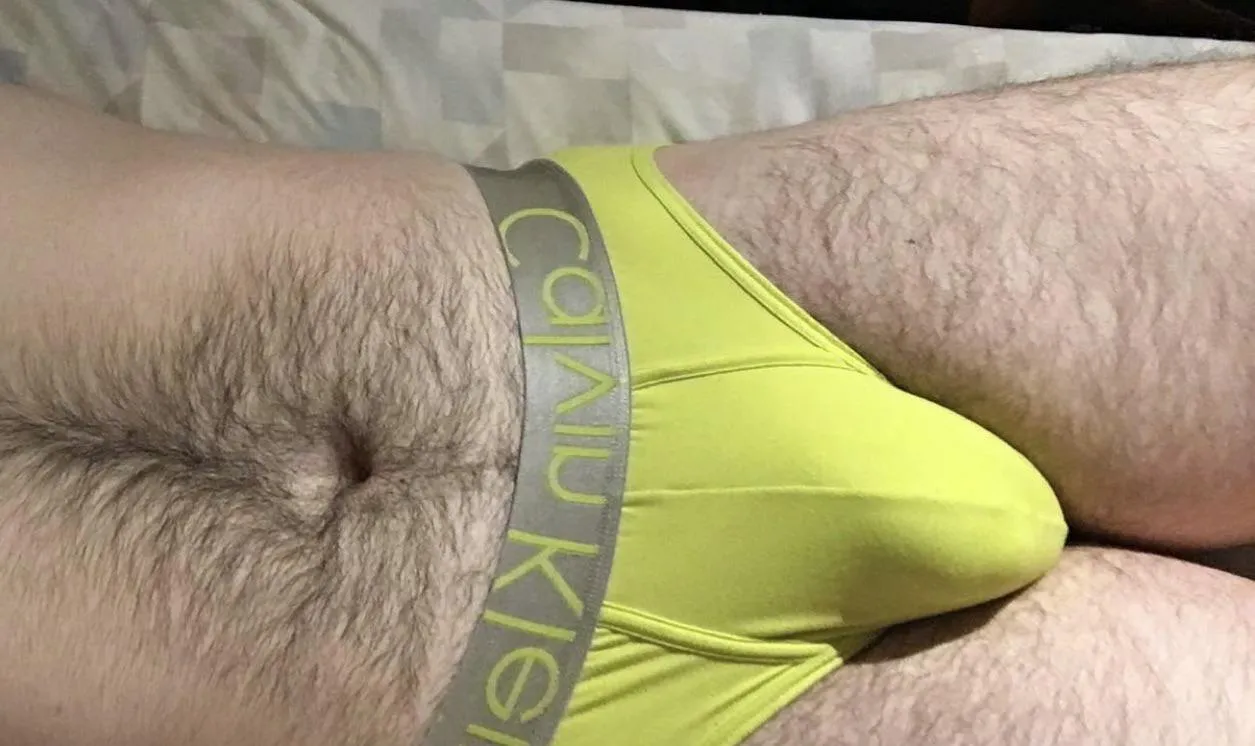 25 Gay filling them up