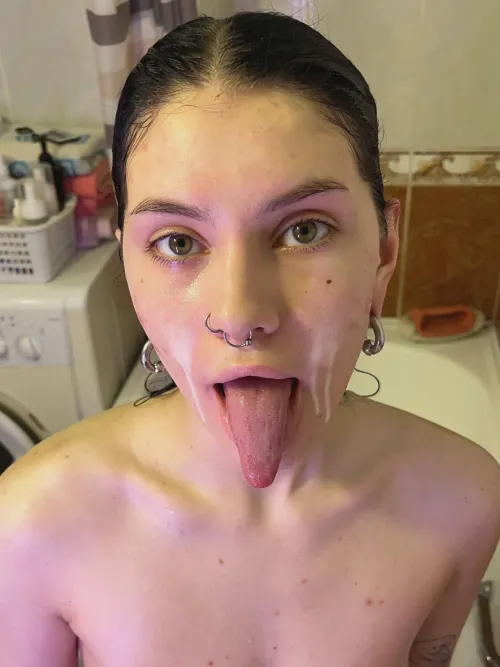 I bet you already want your cum all over my face