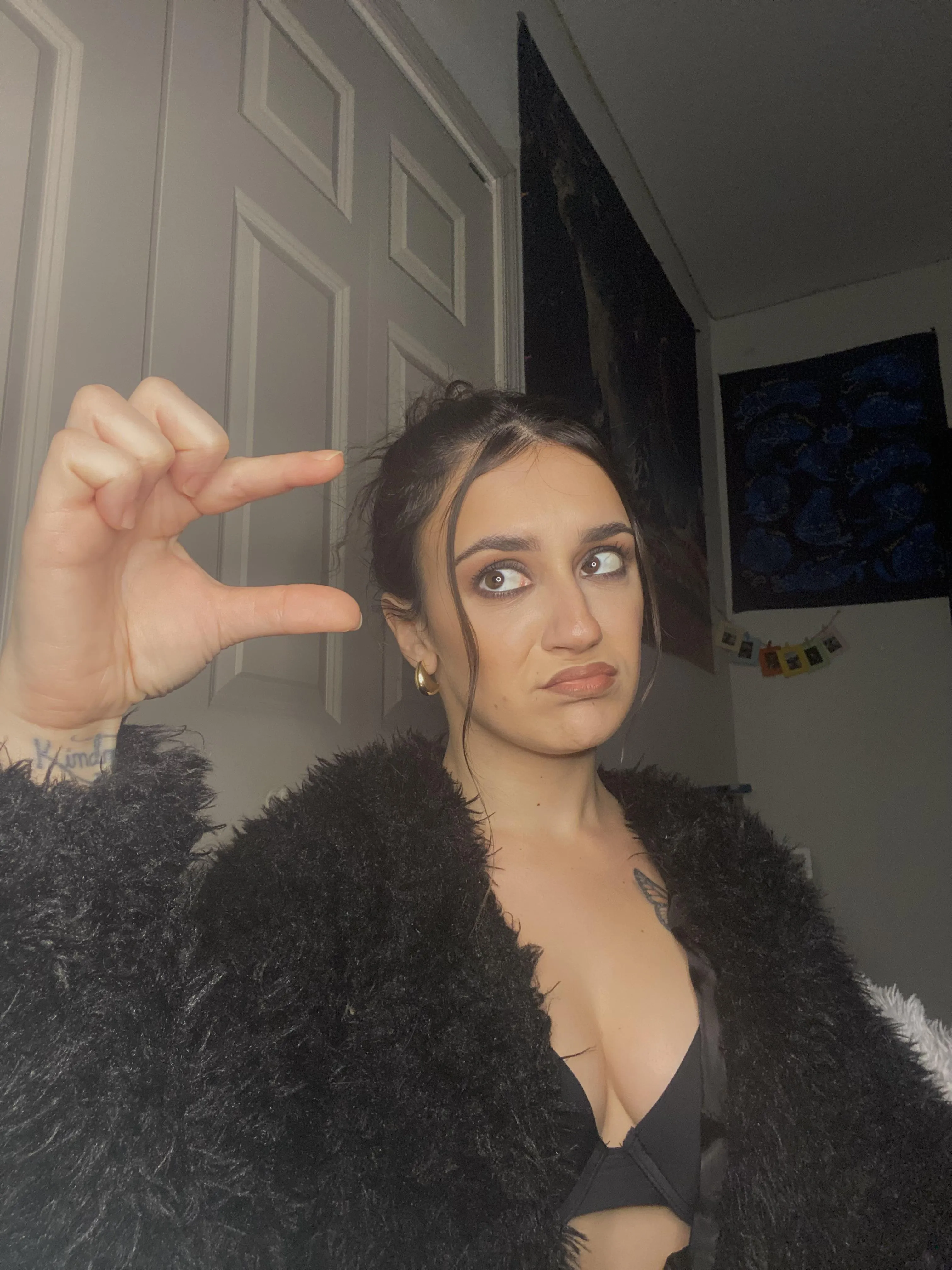 I can’t bear looking at your shrimp dick for long