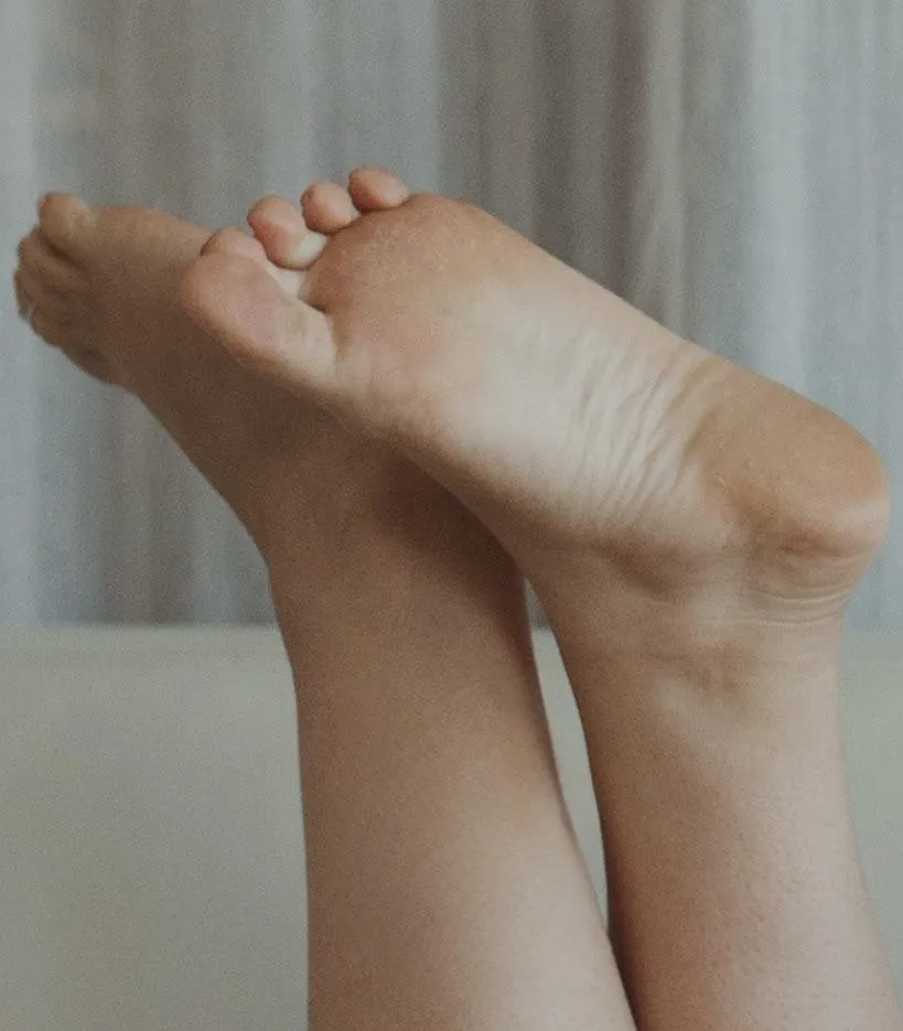 I’m am going to post these sweet feet on repeat 💕