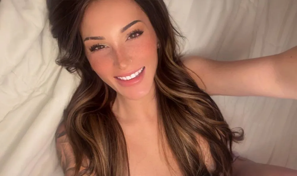 Let's lay in bed forever