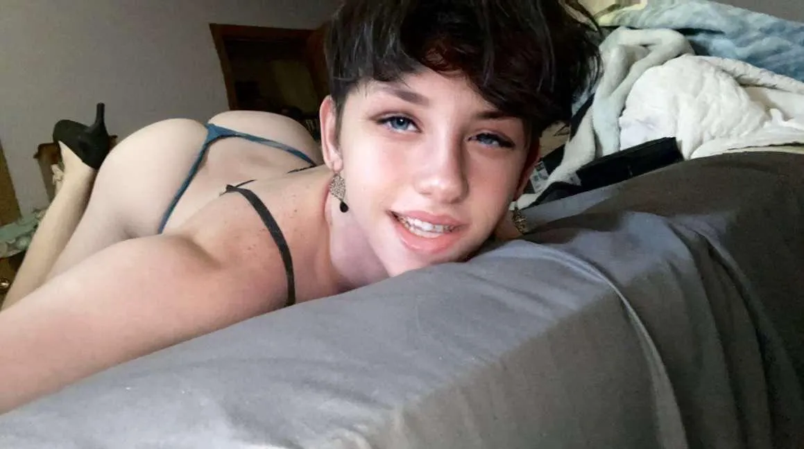 Looking for a sissy friend Kik: BriannaBeta