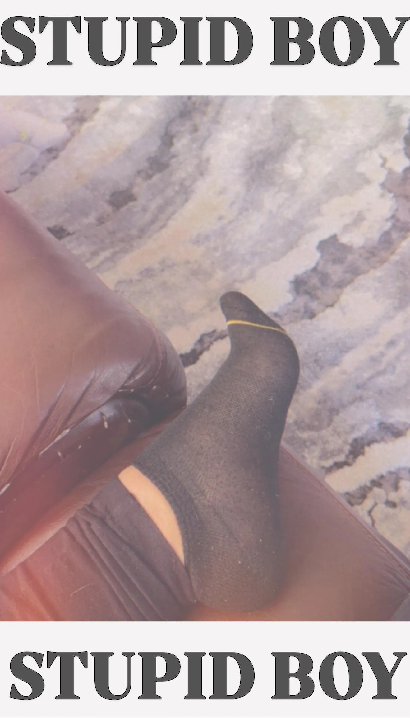 My favorite beta made this his wallpaper and then asked for a pixelated version 🤭 I love pathetic losers.