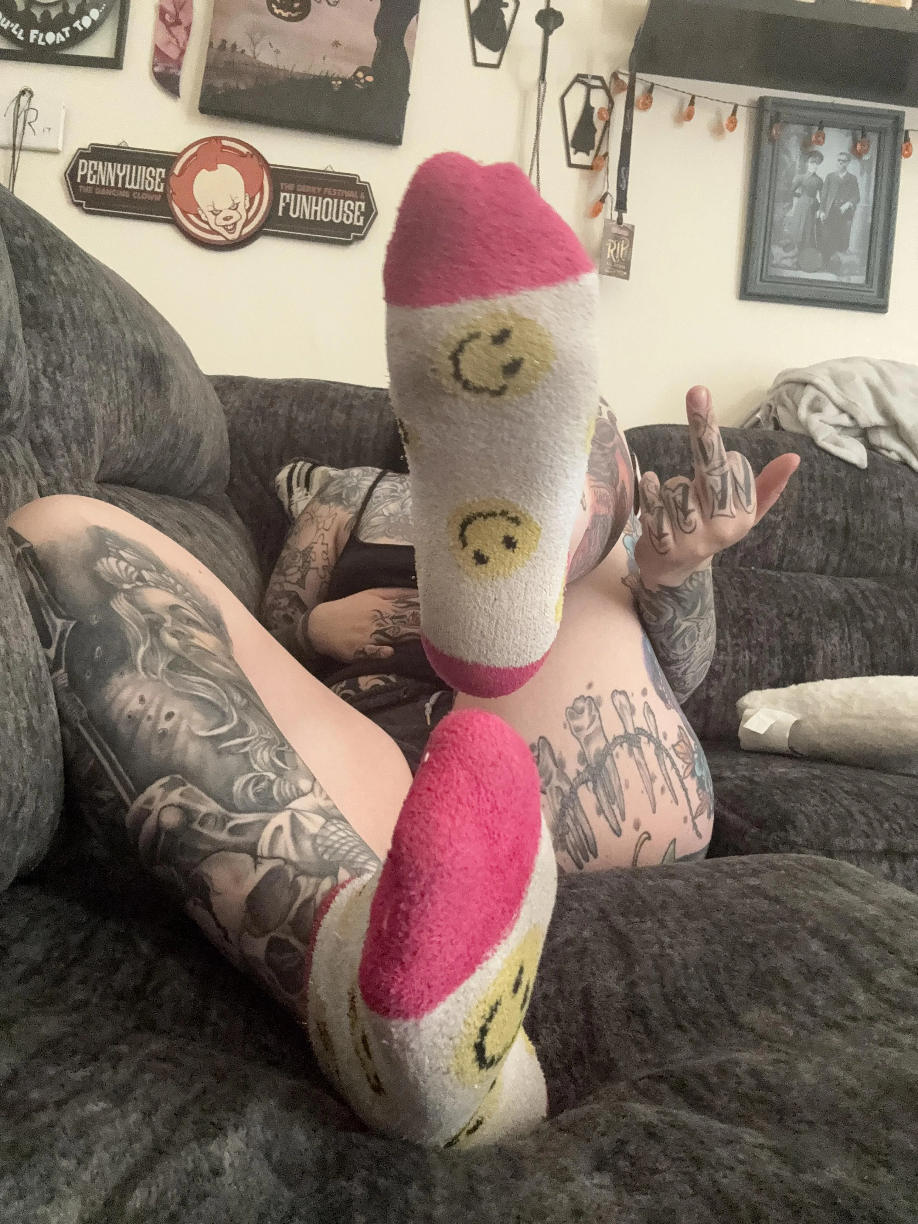 Open your mouth, while I shove my sock I worn all day down your pathetic mouth😏