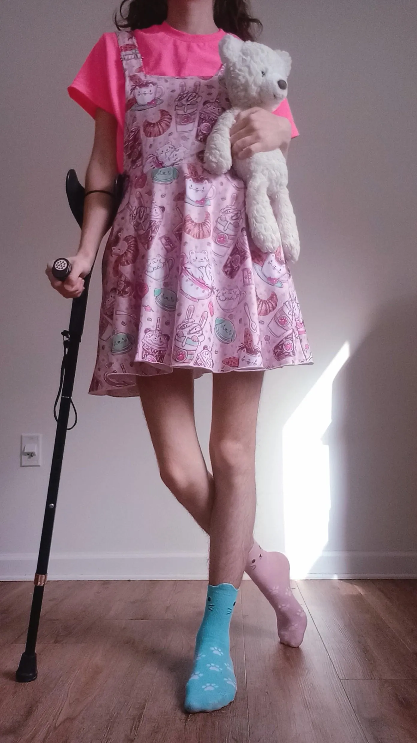 Today's outfit!! Anyone else love mismatching socks? 🐱🩷🩵