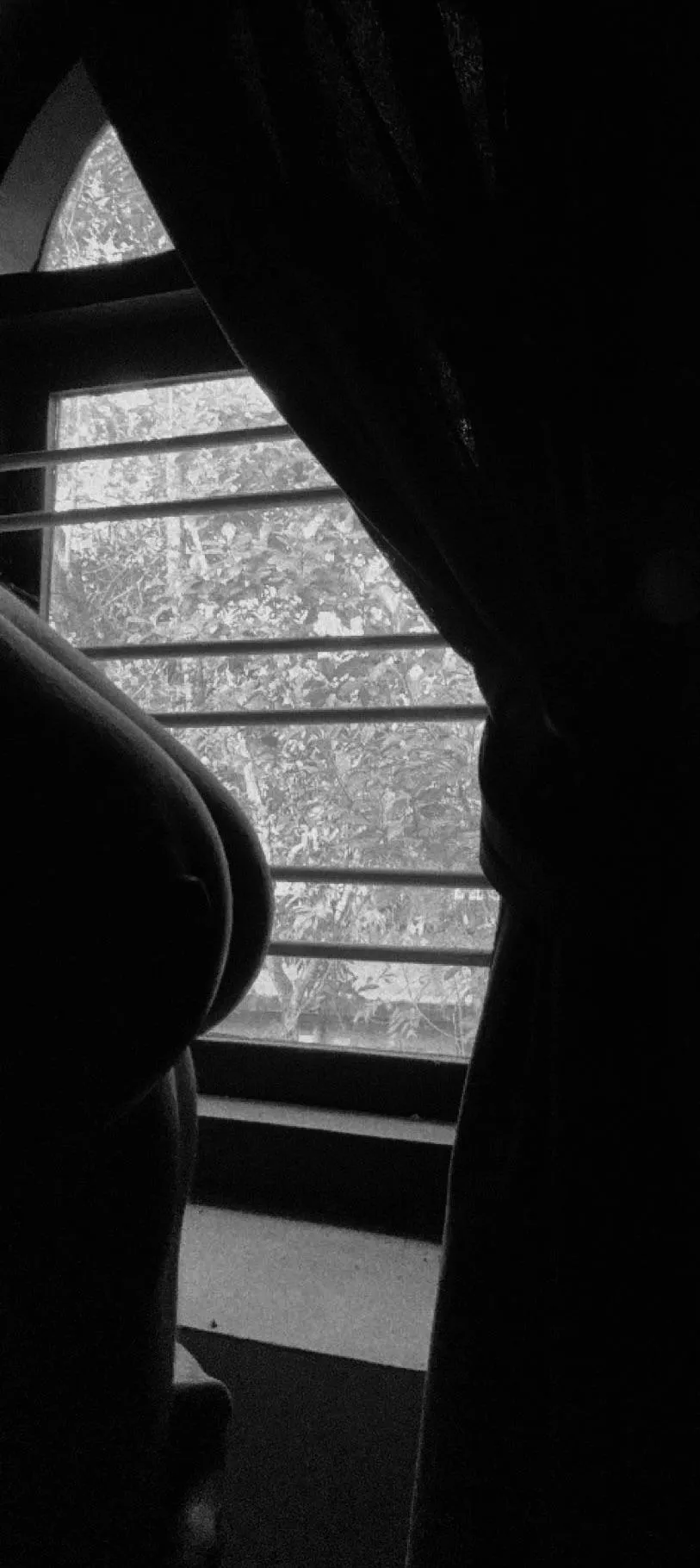 What will u do if u see me through the window 👅🥵