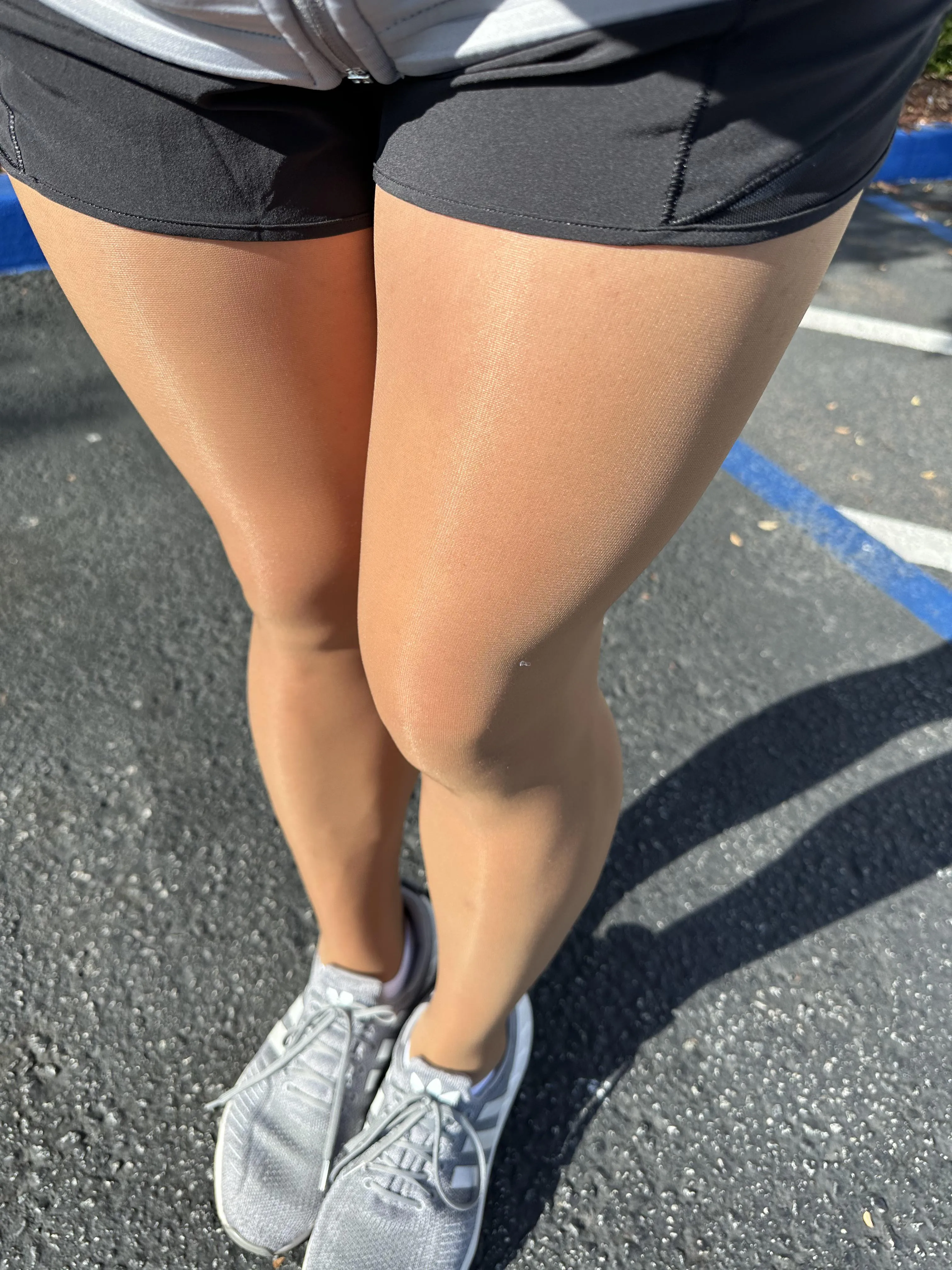 A little outdoor sunshine shimmer!