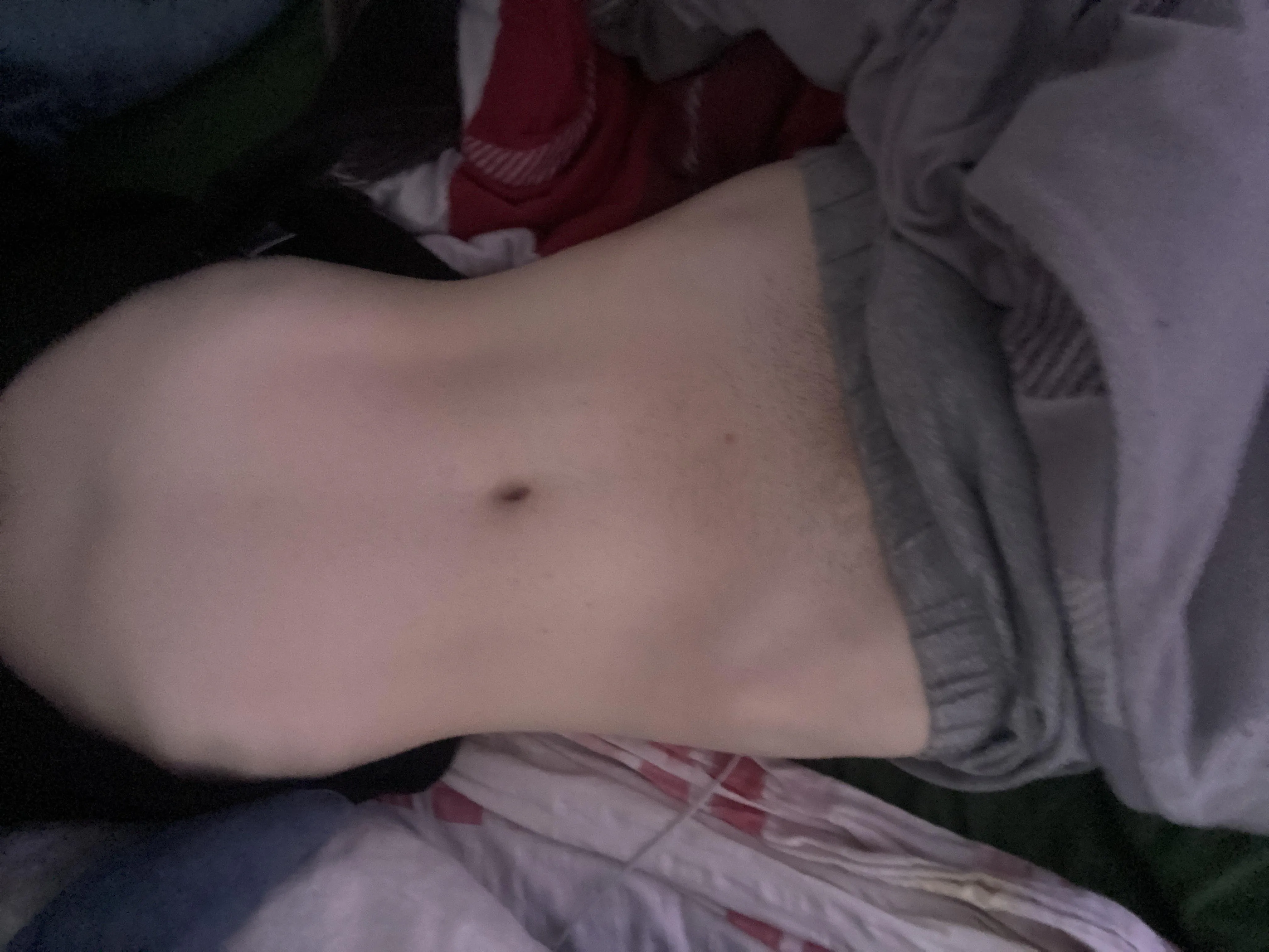 Brauche cuddles oder vielleicht doch mehr ?