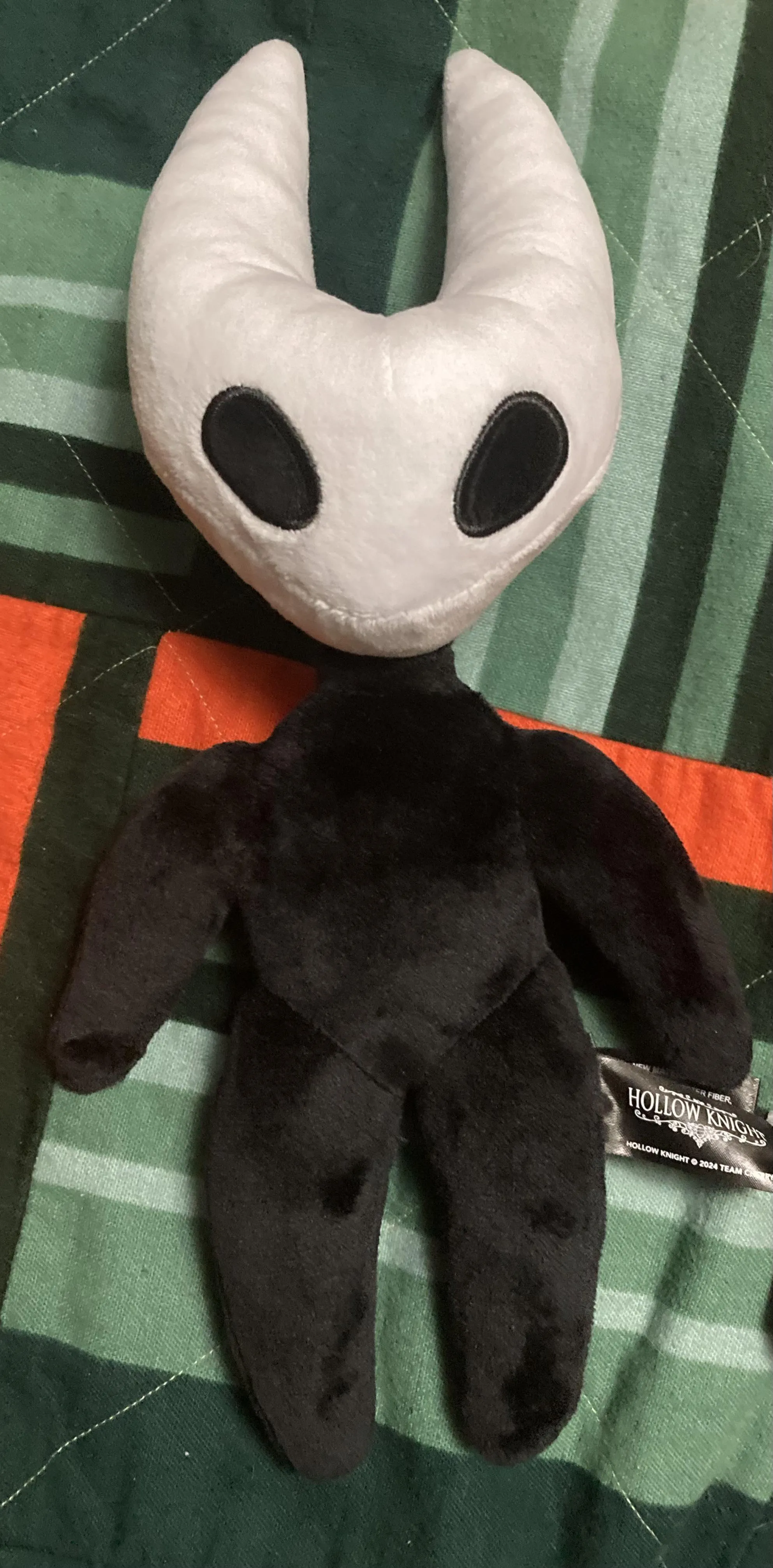 Day 45 of busting to hornet until silksong (my plushie came in the male)