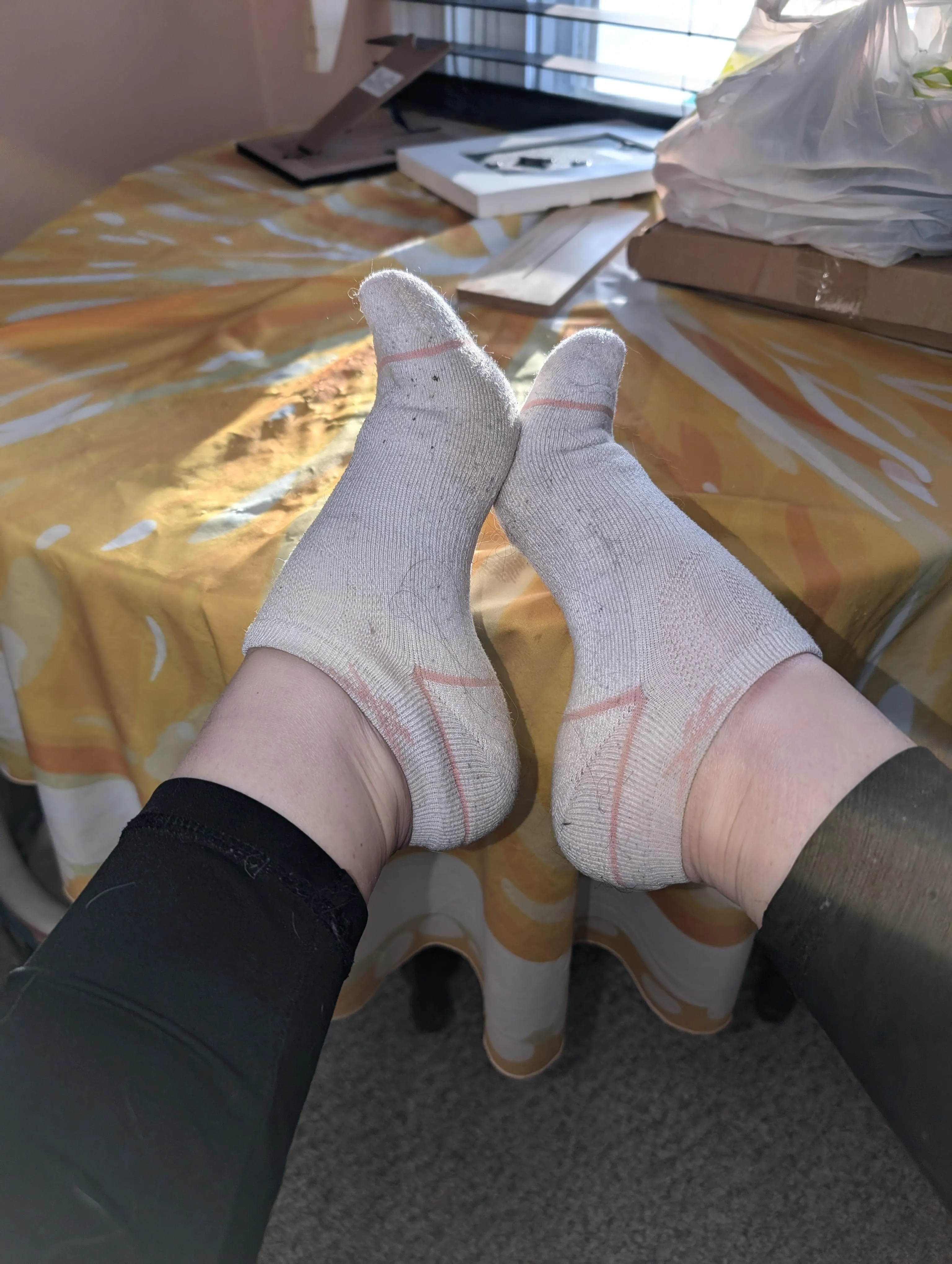 [F] wanna smell? I won't tell