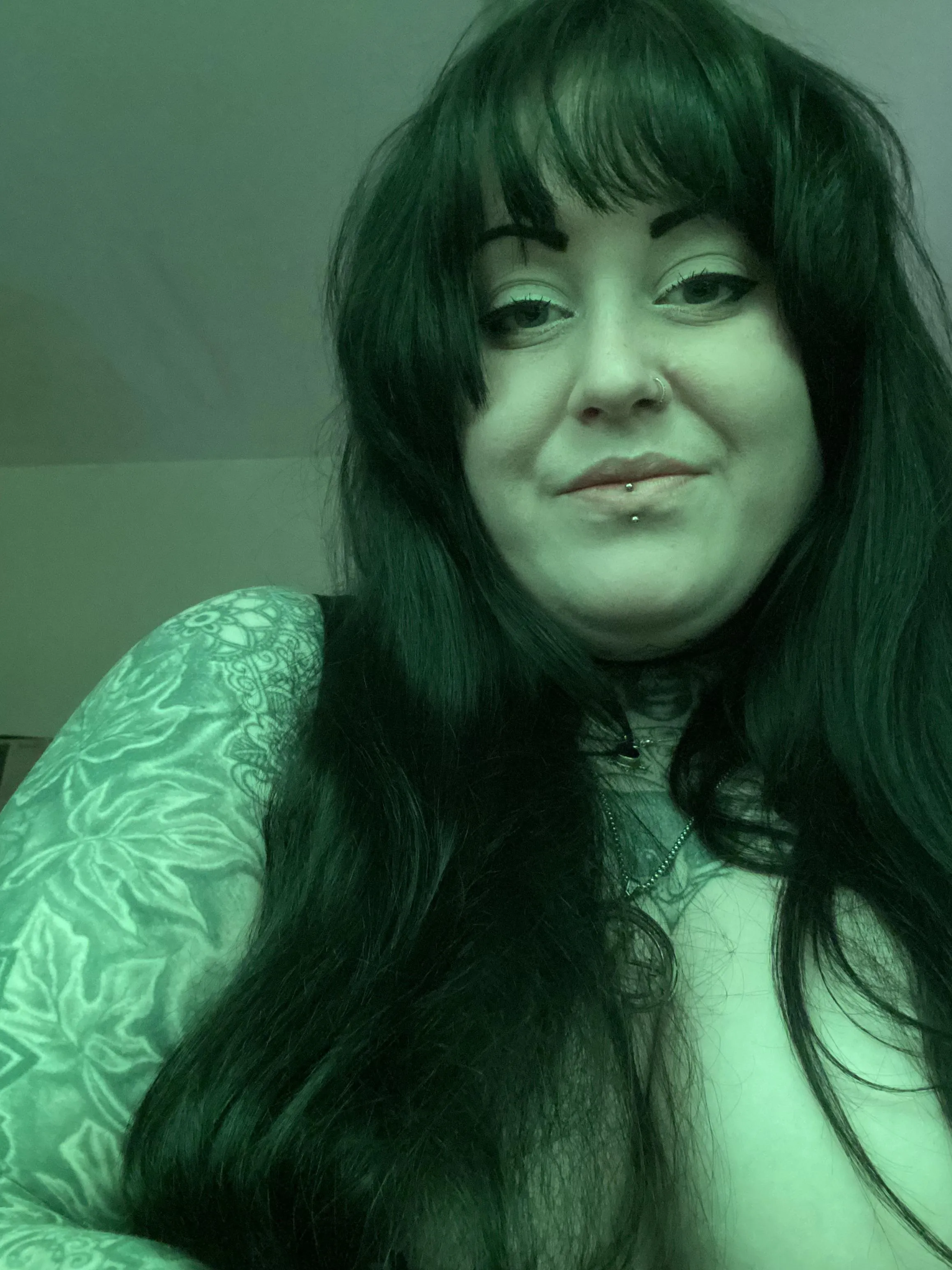 Good evening cuties 🥰 IF I GO CRAZY THEN WILL YOU STILL CALL ME SUPER MANNN?! Anyone loving this song still or am I just old?