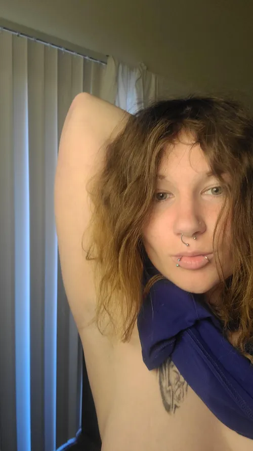 Hello I'm a newcomer here my addiction is armpits