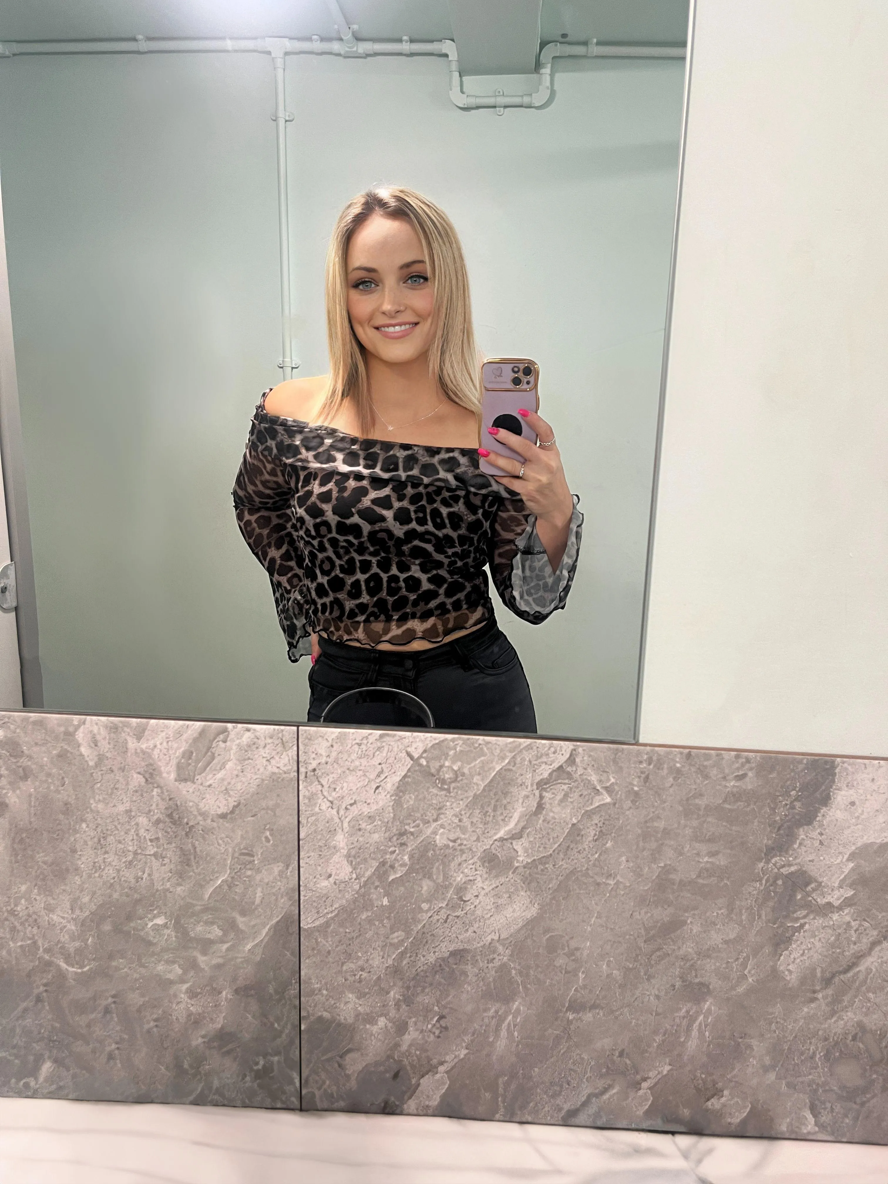 I'm the office Vixen