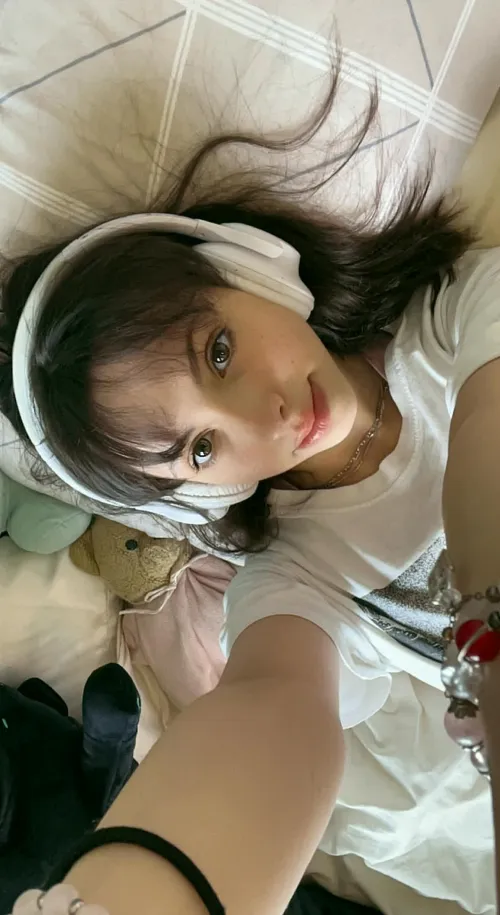 looking stunning without makeup