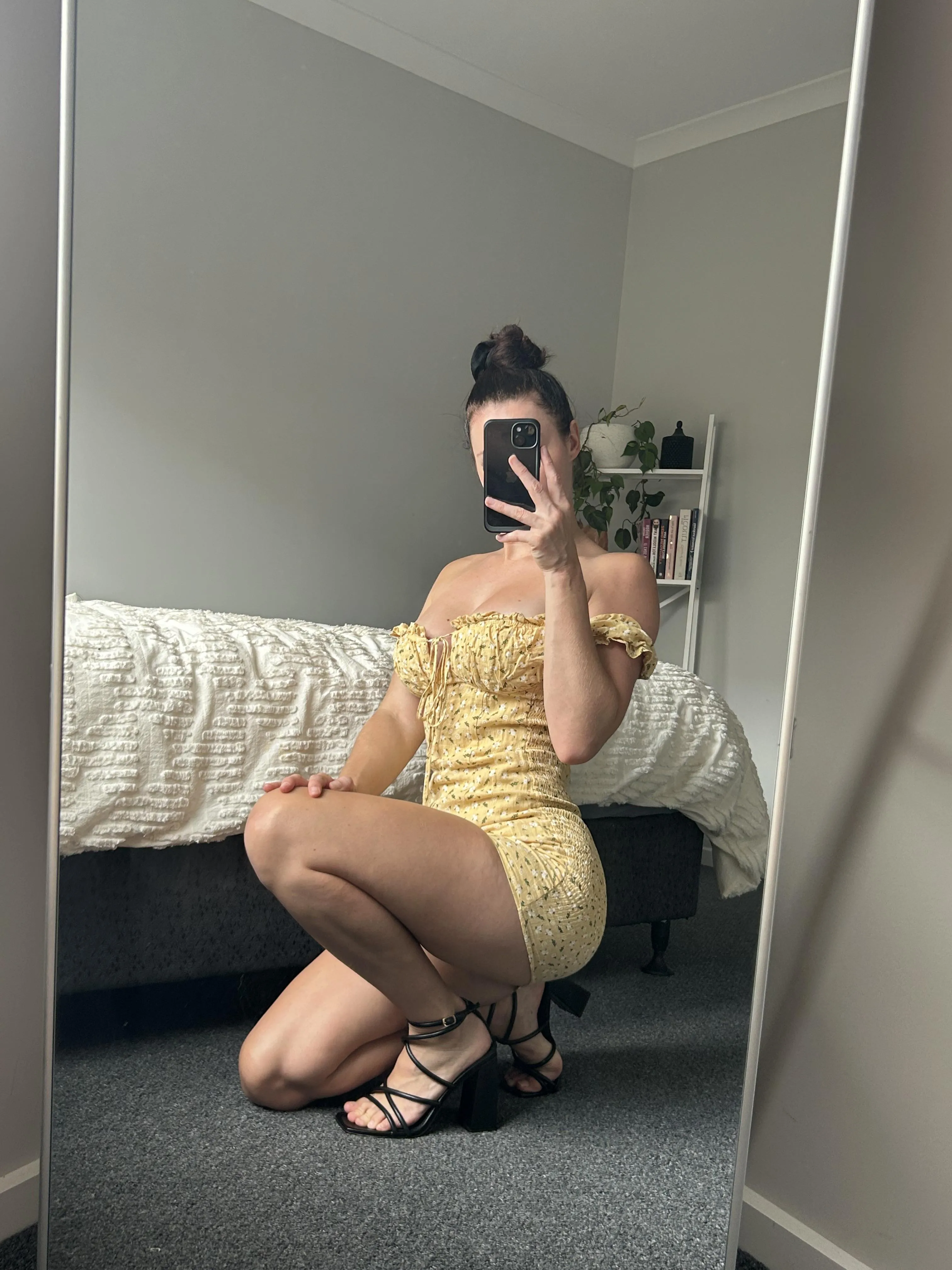 No panties on the first date