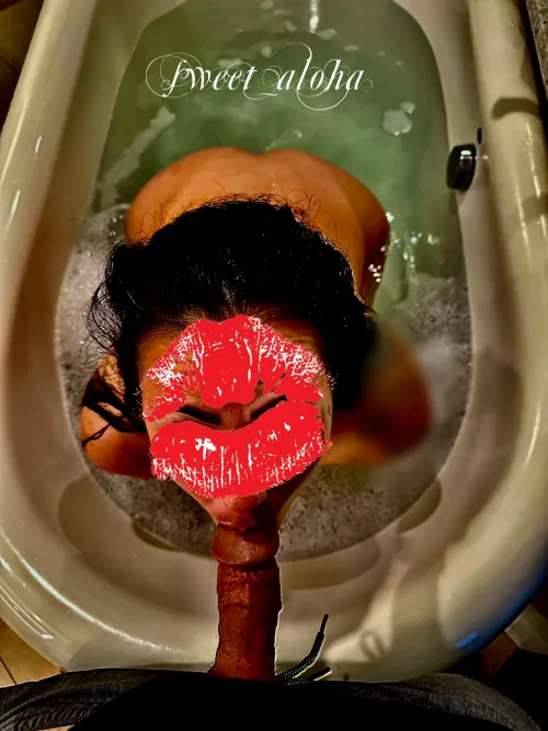 Tan lines N fun times