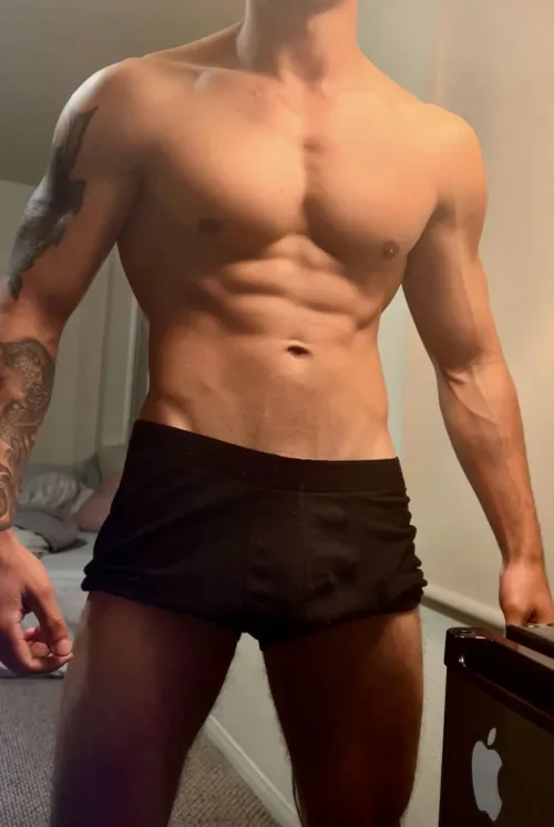 Upper V line check at 217lbs 😁😈😈