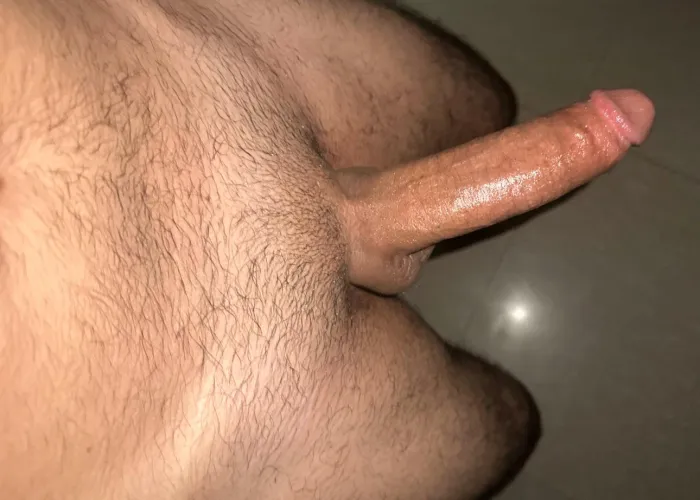 26 Arab. Any takers?  💦🍆