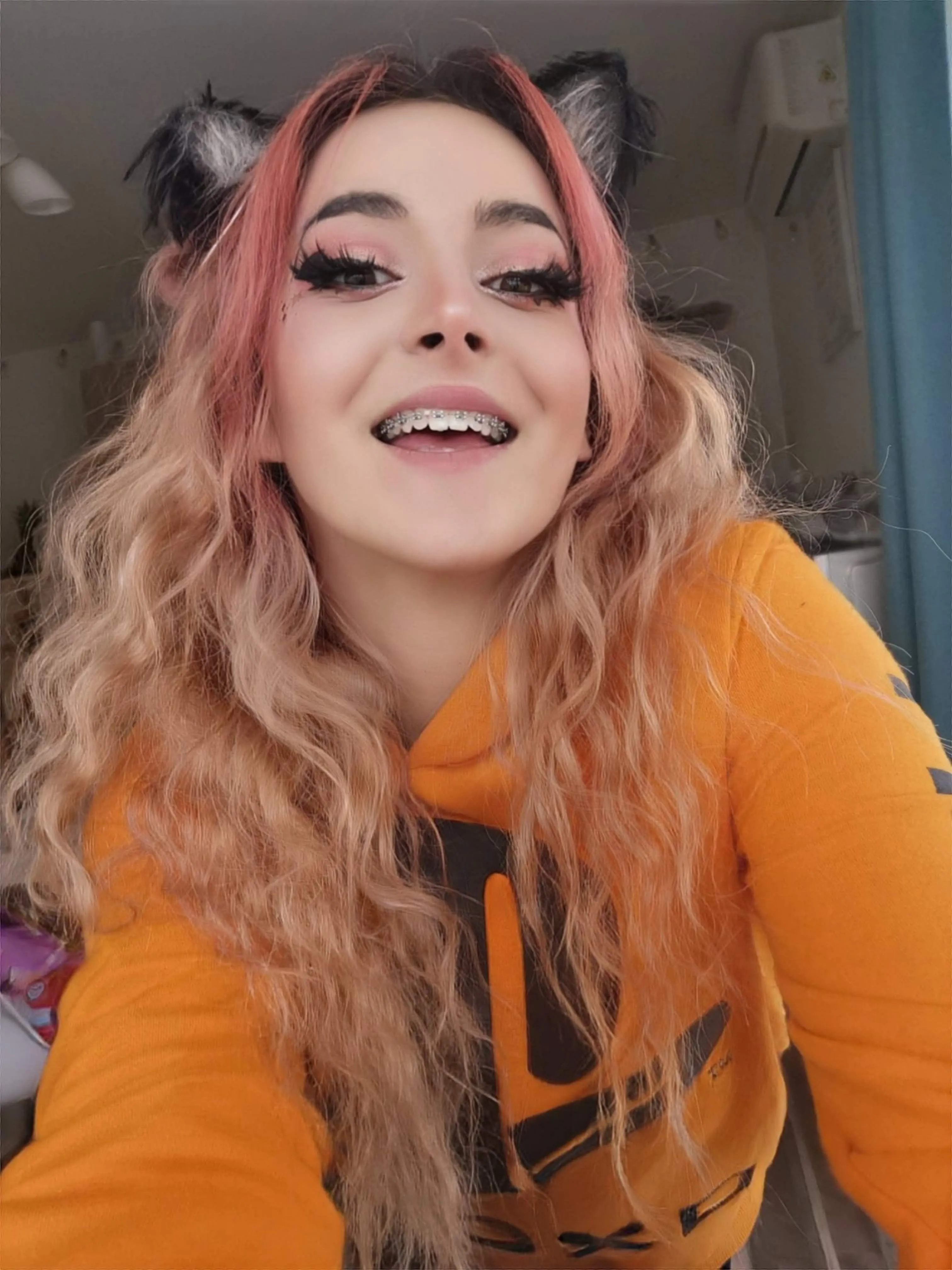 Can I give you a morning... Kiss?