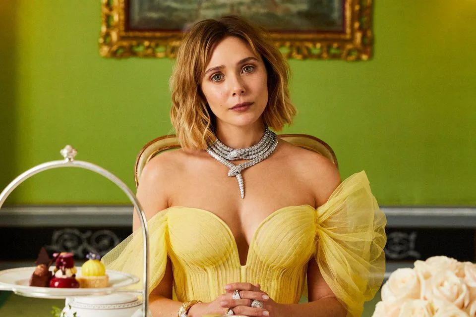 Elizabeth Olsen yellow dress