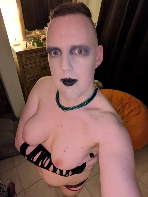 First time posting! Be nice.