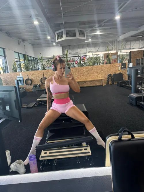 If no one's sent you nudes today, would you want mine?