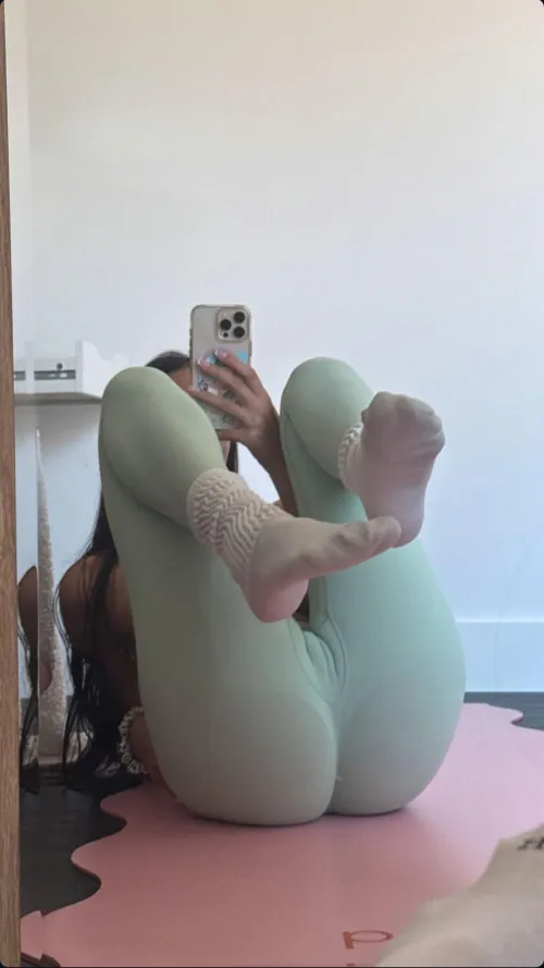 Izzy favorite frontal position